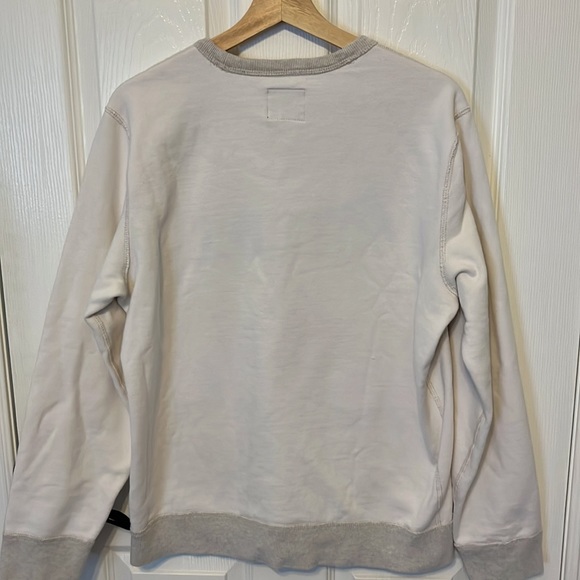 Abercrombie and Finch sweater - Picture 6 of 7